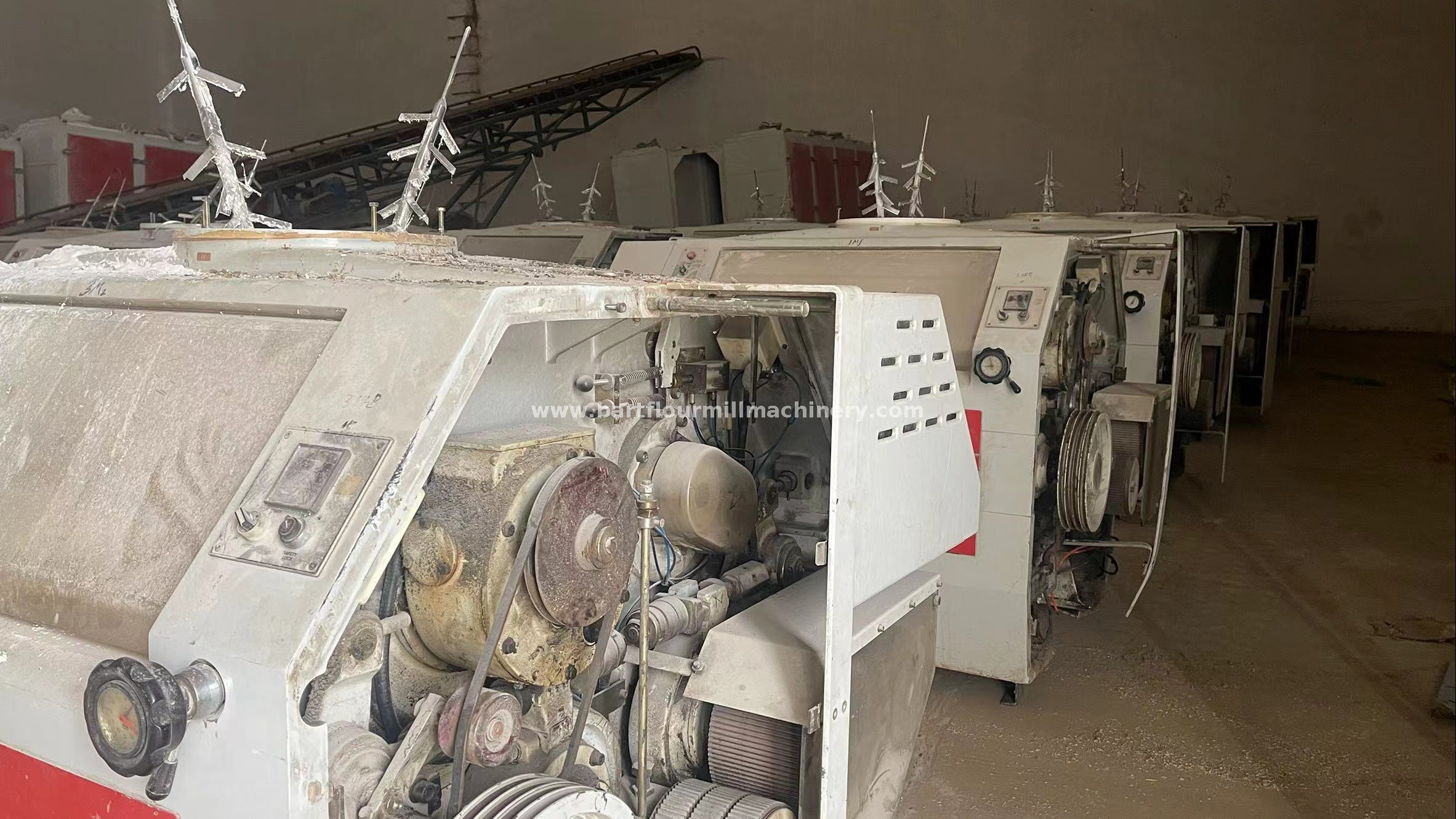 Used flour mill wheat processing machinery Ocrim 1000/250 Roller mill timing belt drive. Made in 2006