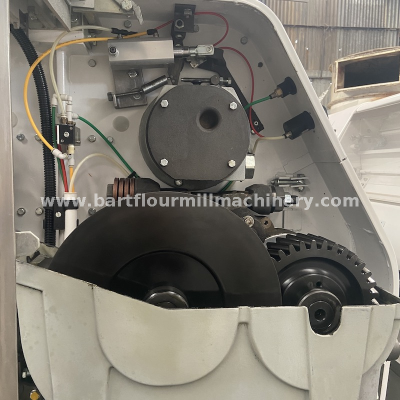 Second-hand BUHLER MDDK 1250/250 1000/250 flour mill roller mill